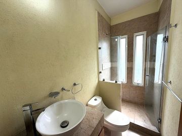 Casa en Venta en Fraccionamiento Residencial Foresta Dream Lagoons en Metepec.
