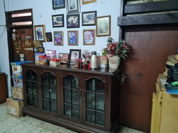 DIJUAL RUMAH DI AREA DEKAT KAMPUS BINUS PALMERAH