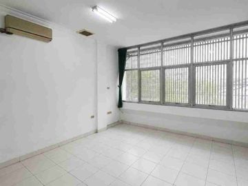 Dijual Ruko Kebon Jeruk Hayam Wuruk Cocok untuk Kost2an
