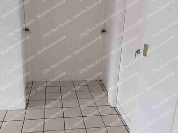 DEPARTAMENTO EN VENTA EN JARDINES DE LOS POETAS $1,556,000
