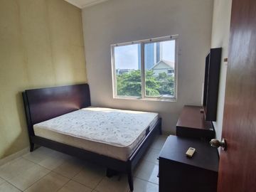 Disewakan Apartement Sudirman Park 1BR Full Furnished View Barat