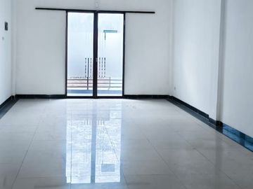 DISewakan Ruko Strategis Siap Huni – Jl. Jombang, Pondok Aren, Tangerang Selatan