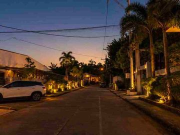 RUSH SALE -PRIME RESIDENTIAL PROPERTY IN MAPAYAPA VILLAGE 1, PASONG TAMO ,QUEZON CITY