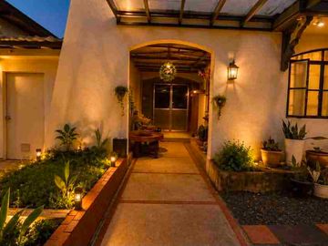 RUSH SALE -PRIME RESIDENTIAL PROPERTY IN MAPAYAPA VILLAGE 1, PASONG TAMO ,QUEZON CITY