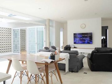 DIJUAL RUMAH LUXURY MODERN MODE SULTAN DALAM KOMPLEK CIJAGRA LOKASI PUSAT KOTA BANDUNG