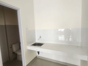 Manhattan District, Hanya 2,5 M! Investasi Menjanjikan! Ruko Madison Grande Paramount Land