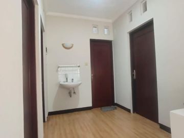 Rumah Cantik Minimalis di Tatar Wangsakerta, Kota Baru Parahyangan