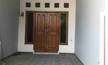 Disewakan rumah di telaga mas Bekasi utara
