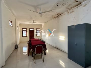 Dijual Rumah Terawat Dekat Cyber Mall di Galunggung Malang