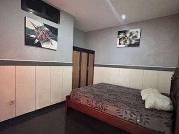Rumah 2 Lantai Siap Huni Disewakan di Area Premium Renon