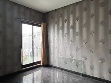 Rumah 2 Lantai Siap Huni Disewakan di Area Premium Renon