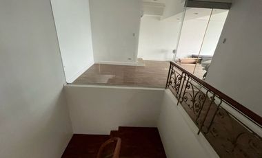 For Sale: Bi-Level 3BR Penthouse at 8 Wack Wack Condominium, Mandaluyong City