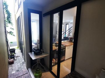 JUAL RUMAH PINGGIR DANAU GADING SERPONG ATLANTA VILLAGE 3LT