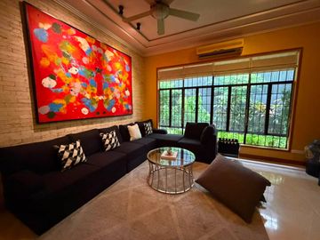 FOR SALE: 723 SQM Single-Family House in Ayala Alabang Village, Muntinlupa City