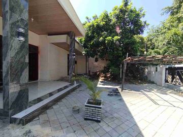 Rumah Besar Pusponjolo Siap Pakai Kinclong Tengah Kota Semarang