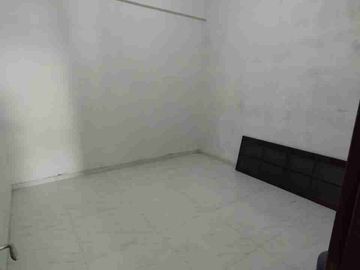 Rumah Besar Pusponjolo Siap Pakai Kinclong Tengah Kota Semarang