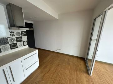 For Sale! 1 Bedroom at Acqua Private Residences in Mandaluyong City