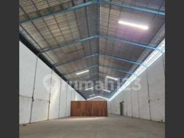 Disewakan Gudang Zona Industri Lokasi Strategis Grogol,Solo Baru Luas 1750m2