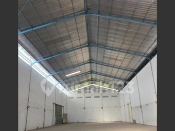 Disewakan Gudang Zona Industri Lokasi Strategis Grogol,Solo Baru Luas 1750m2