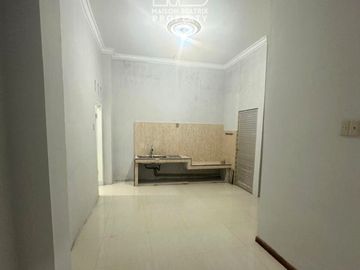 RUMAH 2 LANTAI SIAP HUNI LOKASI STRATEGIS DI PERUMAHAN JLN. SEPAKAT MENTENG KOTA MEDAN