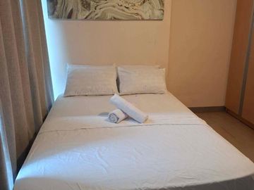 For Sale: Fire Sale 2BR Investment Unit with Parking at One Uptown Residence, Uptown Bonifacio