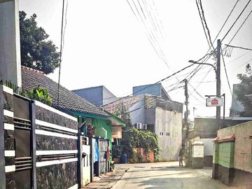 Dijual Rumah Siap Huni Halaman Luas Bonus Kontrakan di Kranggan Cibubur