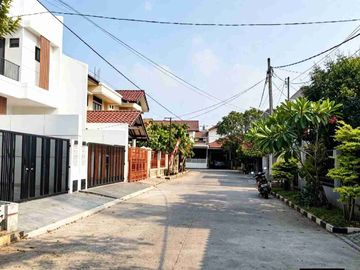 RUMAH BILLYMOON PONDOK KELAPA