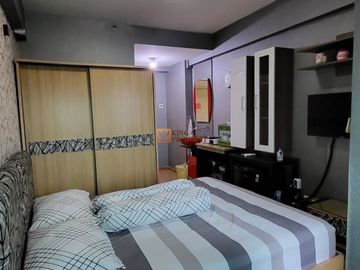 Studio Modern Green Bay Pluit Furnished Lengkap Red Vanity Design Dekat Baywalk Mall & Bandara Soekarno-Hatta