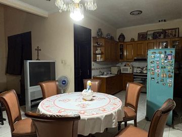Dijual Rumah di Jatipulo, Palmerah Jakarta Barat