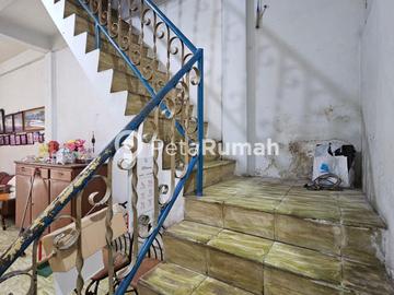 DIJUAL RUMAH JALAN YOS SUDARSO LORONG 1A - SIMPANG JALAN BAMBU - MEDAN BARAT (vincent)