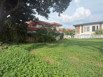 Prime lot for sale along Acacia Avenue in Ayala Alabang Village