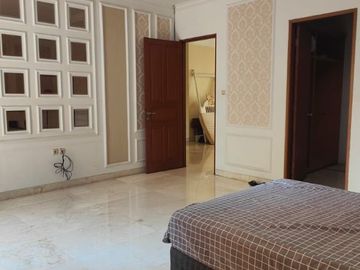 Dijual Cepat Rumah Full Marmer Taman Kedoya Permai