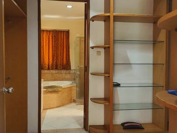 Dijual Cepat Rumah Full Marmer Taman Kedoya Permai