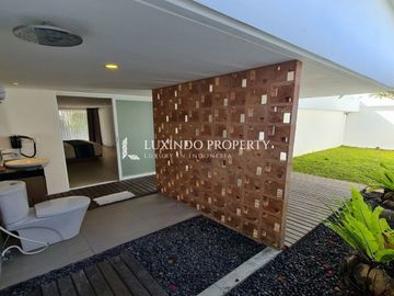 DIJUAL VILLA DENGAN 3 KAMAR TIDUR DI UNGASAN