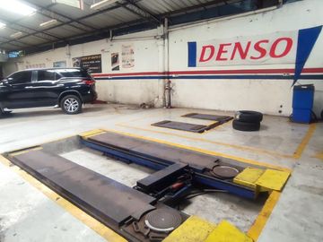 DIJUAL BENGKEL STRATEGIS DEPAN JALAN RAYA DI KARAWACI