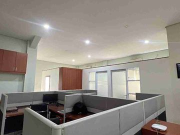 dijual gedung siap pakai di tanjung barat jakarta selatan