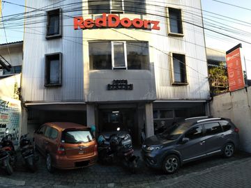 Dijual Murah Hotel Berlokasi Di Terban Dekat Dengan UGM Dan UNY