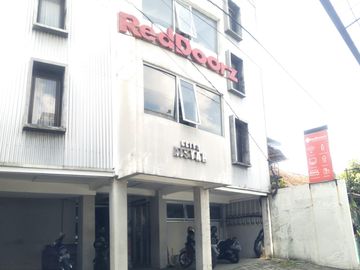 Dijual Murah Hotel Berlokasi Di Terban Dekat Dengan UGM Dan UNY