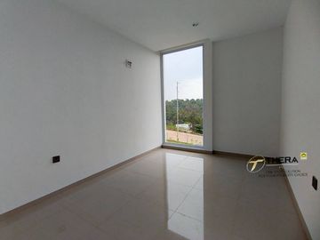 DIJUAL & DISEWAKAN Villa 2 Lantai Serenity Hillside Rosewood, Sekupang
