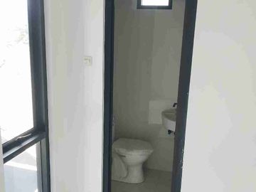 Rumah Dijual Brand New 2 Lantai di Jatiwaringin, Pondok Gede, Bekasi – SHM, Cluster One Gate, Dekat Tol Jatiwaringin