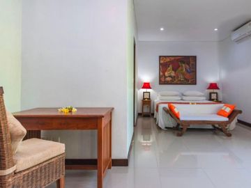 Charming Tropical 2BR Villa Near Lovina Beach, Buleleng