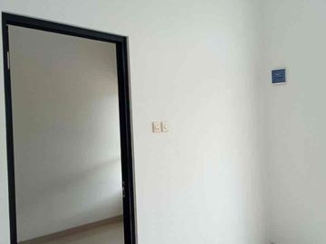 Tinggal 1 unit, Rumah cluster 1 lantai Strategis dekat dengan Jakarta