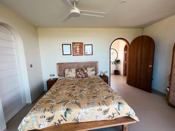 DISEWAKAN JANGKA PANJANG VILLA DENGAN 4 KAMAR TIDUR DI KEDUNGU