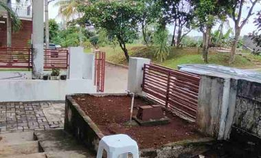 Di Jual Rumah posisi Hook Bukit Golf Cibubur Riverside