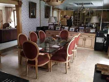 Rumah Mewah Dalam Komplek Elit Bawah NJOP Dekat Binus Kemanggisan Palmerah Jakarta Barat