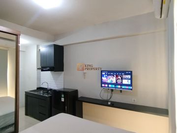 Studio Green Bay Pluit Minimalist Warm Wood Design Dekat Baywalk Mall & Trans Jakarta
