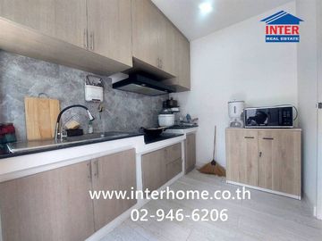 Two-story detached house, 50.8 sq.wah, Centro Bangna-Kingkaew Village, near Suvarnabhumi Airport, Soi Kingkaew 6/1, Kingkaew Road, Bangna-Trat Road, B