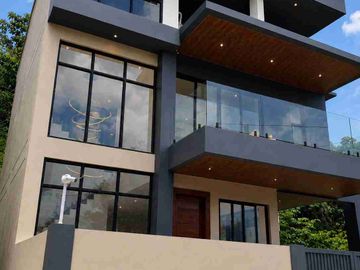 6BR 5T&B VIEW-TIFUL MONTEVERDE ROYALE MANSION RFO SOON