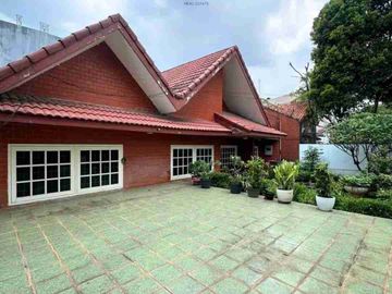 Dijual Rumah Harga terbaik di Dekat SCBD Keb Baru jaksel