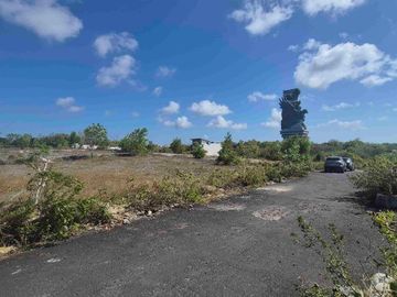 EXCLUSIVE LAND WITH GWK AND SEA VIEW